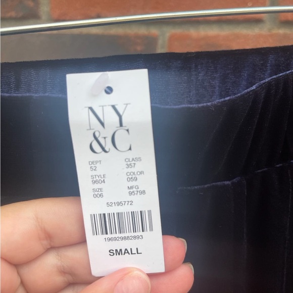 New York & Company pants - Picture 6 of 6
